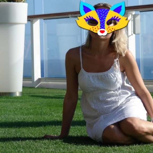 White summer dress - Picture 5 of 8